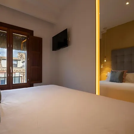 Calm Suites Espectacular Terraza Y Jacuzzi גרנדה