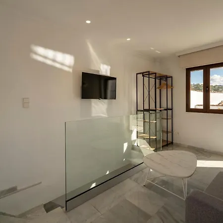 Calm Suites Espectacular Terraza Y Jacuzzi *